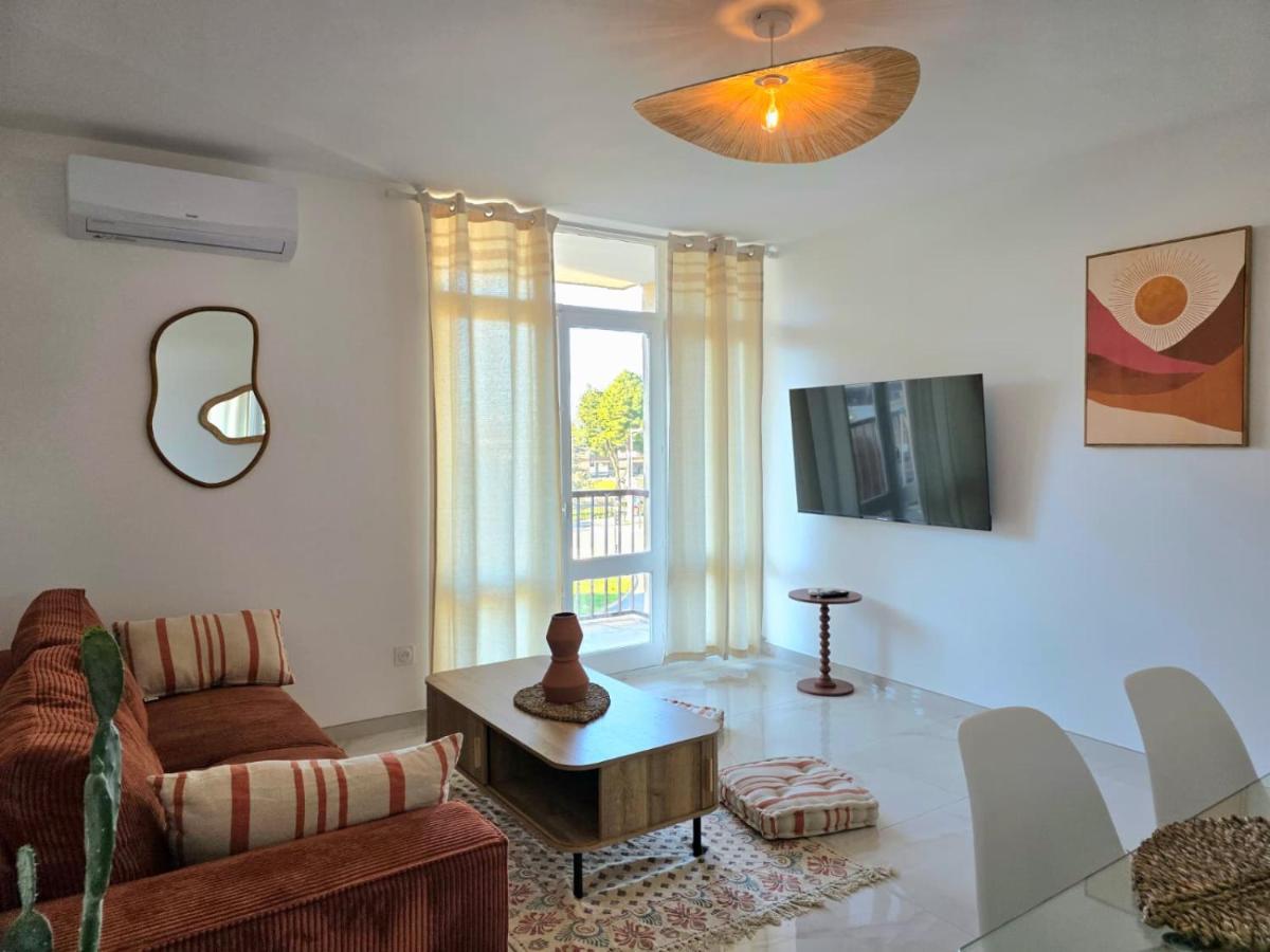 Grand 3 chambres - Bohème chic près du stade - B&B Perpignano