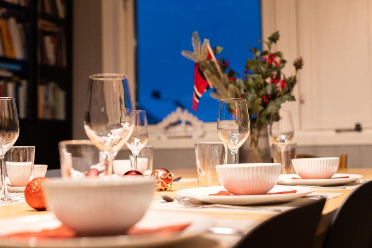 Spacious Family Home 8 beds Free parking - B&B Tromsø