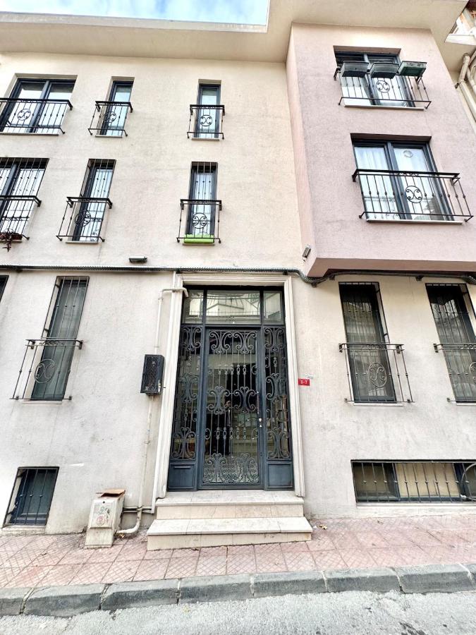 Stylish Apartment in the Heart of Istanbul 2 Min to Istiklal - Chambres d'hôtes Istanbul