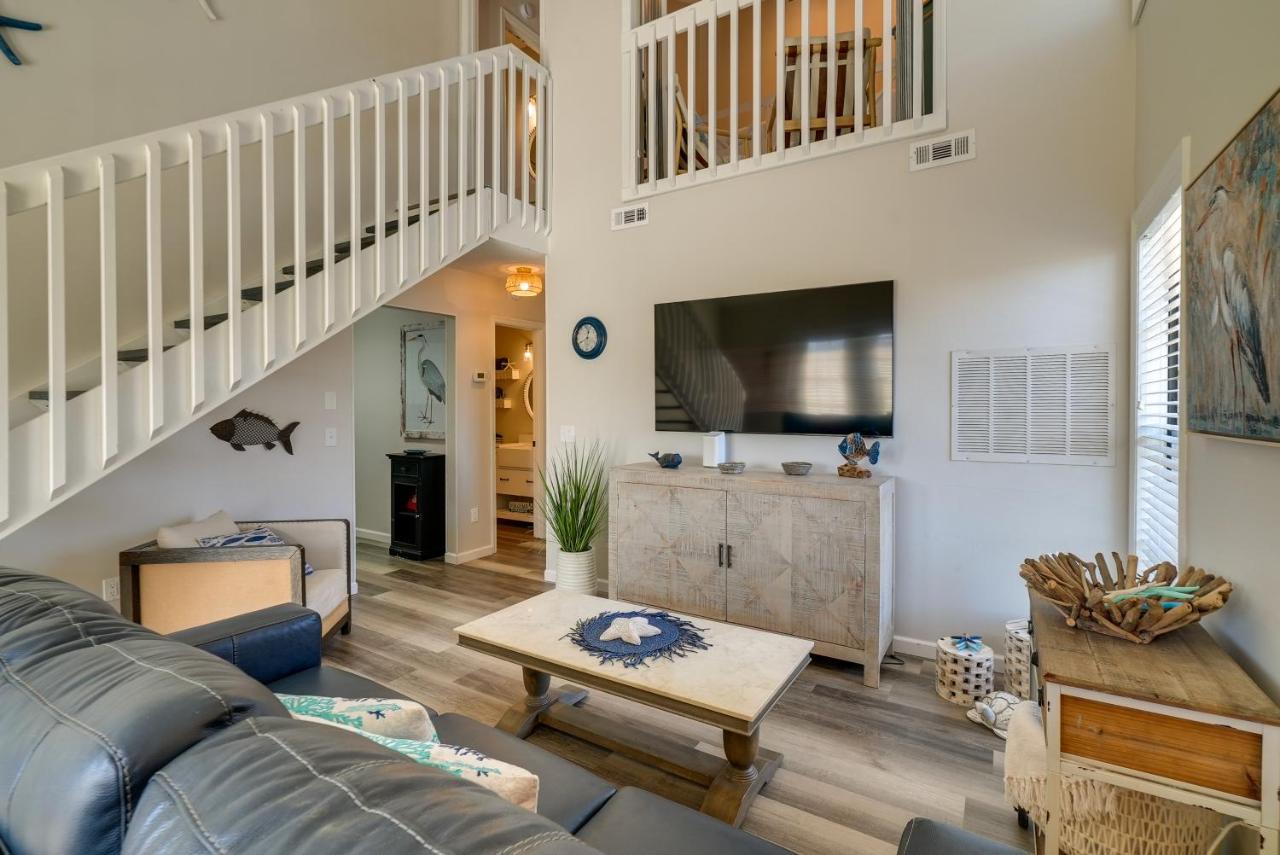 Walk to Ocean Condo with Pool and Hot Tub in PCB! - Ferienwohnung Panama City Beach