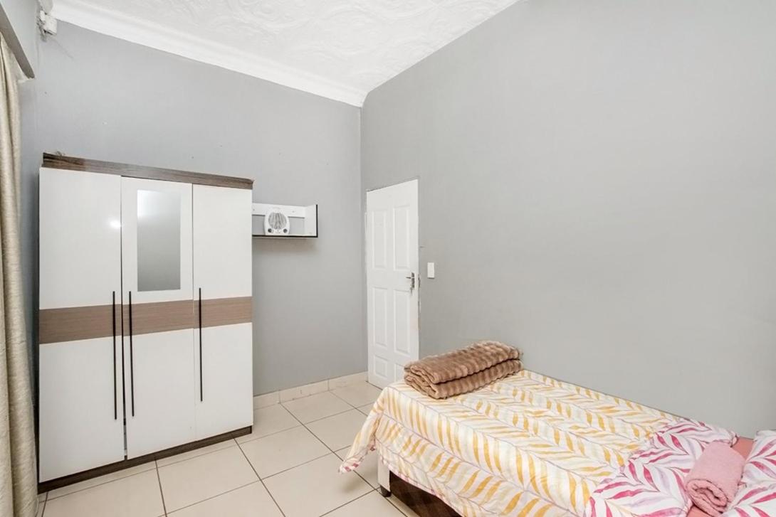 Westdene Elimu - B&B Johannesburg