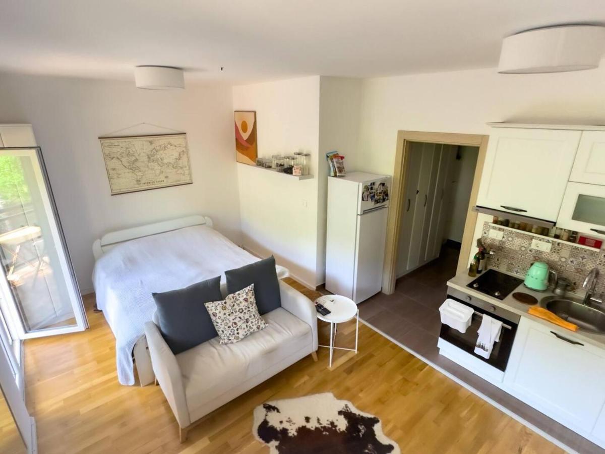 Apartamento Estudio con cama extragrande