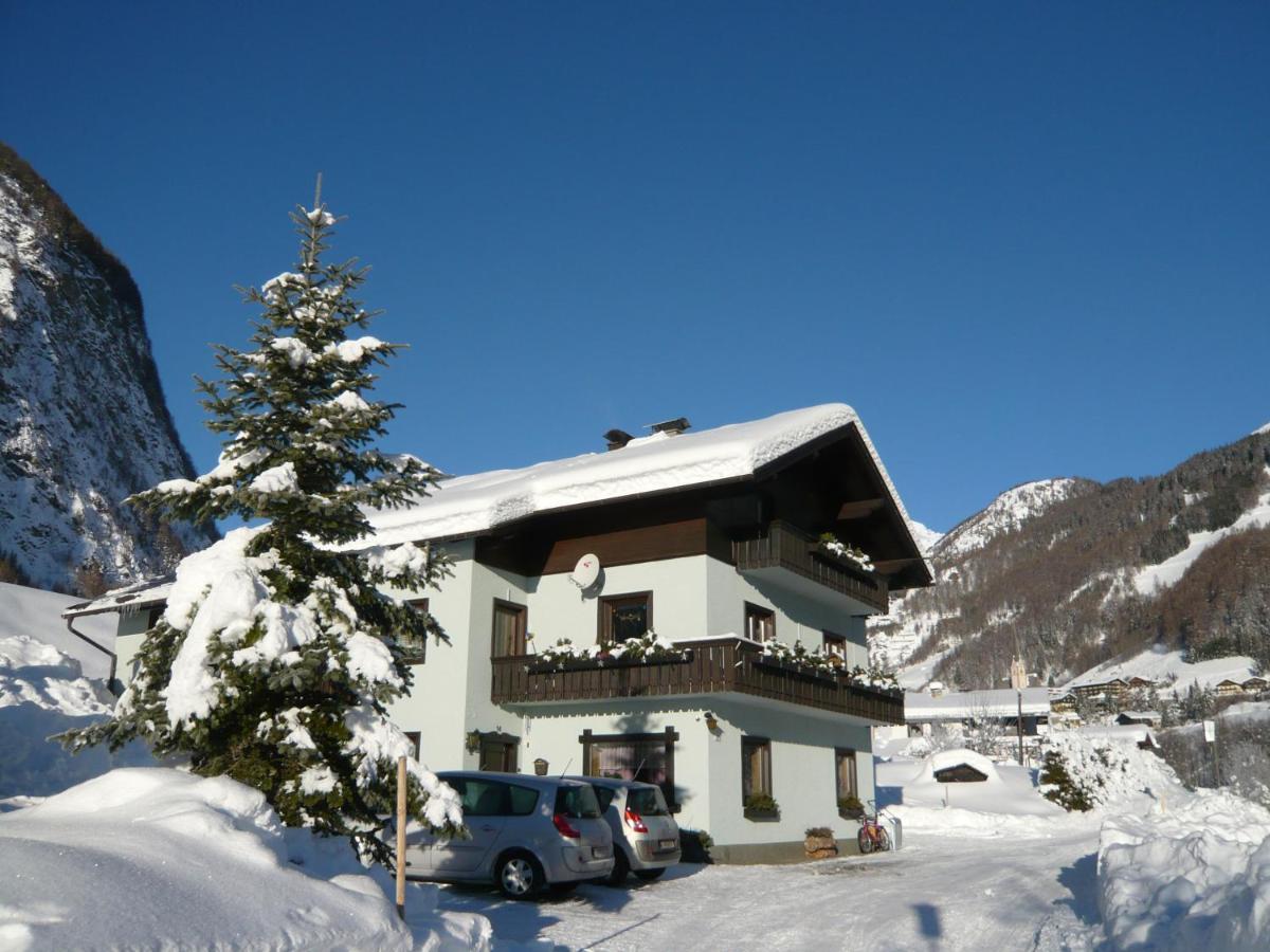 B&B Heiligenblut am Großglockner - Landhaus Christoph - Bed and Breakfast Heiligenblut am Großglockner