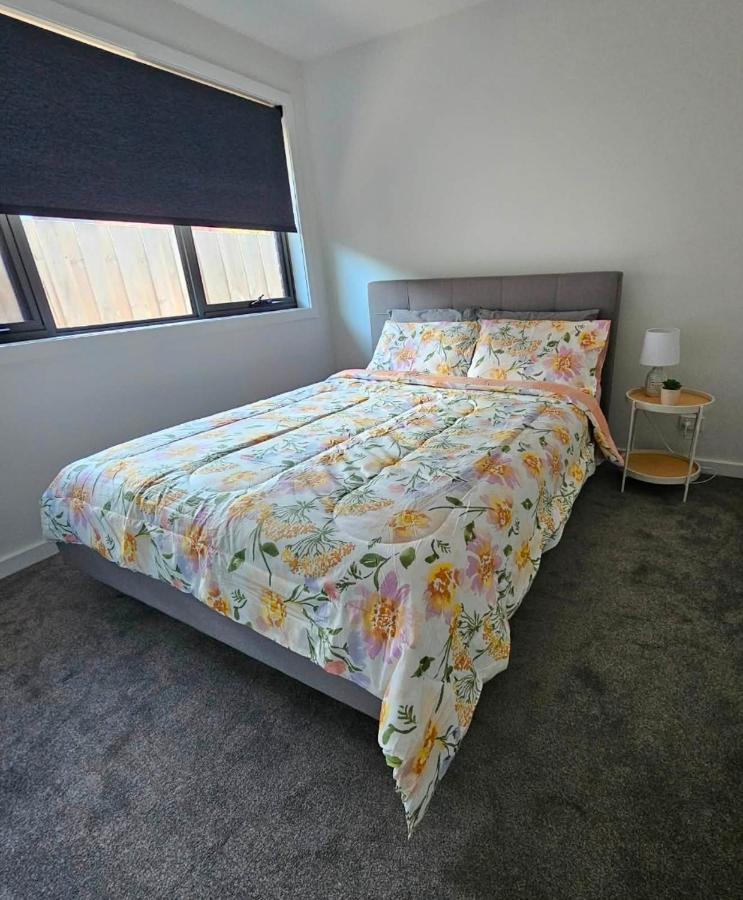 George Town Villa - Outdoor Alfresco - aircon FREE WIFI - Central location near MTB Trails - Chambres d'hôtes George Town