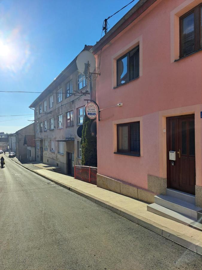 Quadruple Room with Private Bathroom