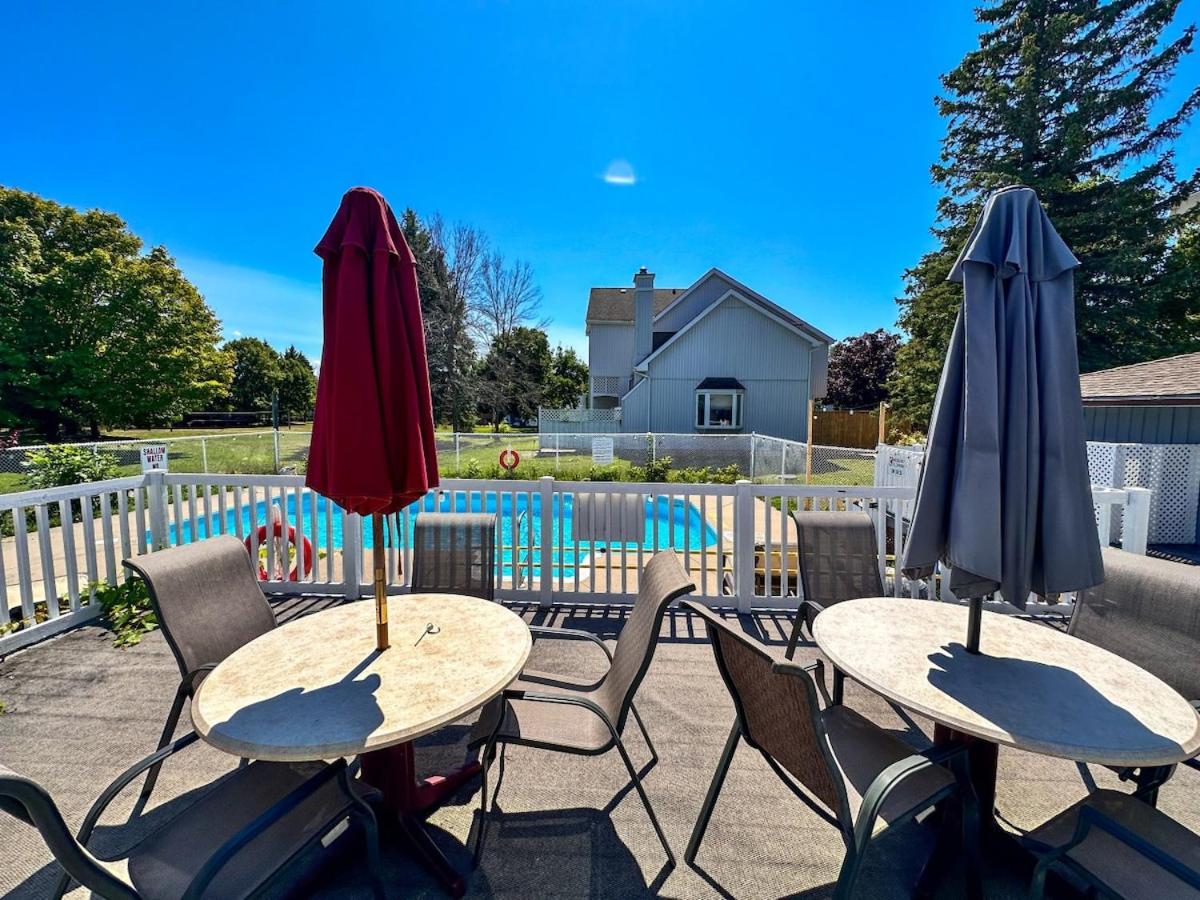 19th Hole Hideaway - B&B Collingwood