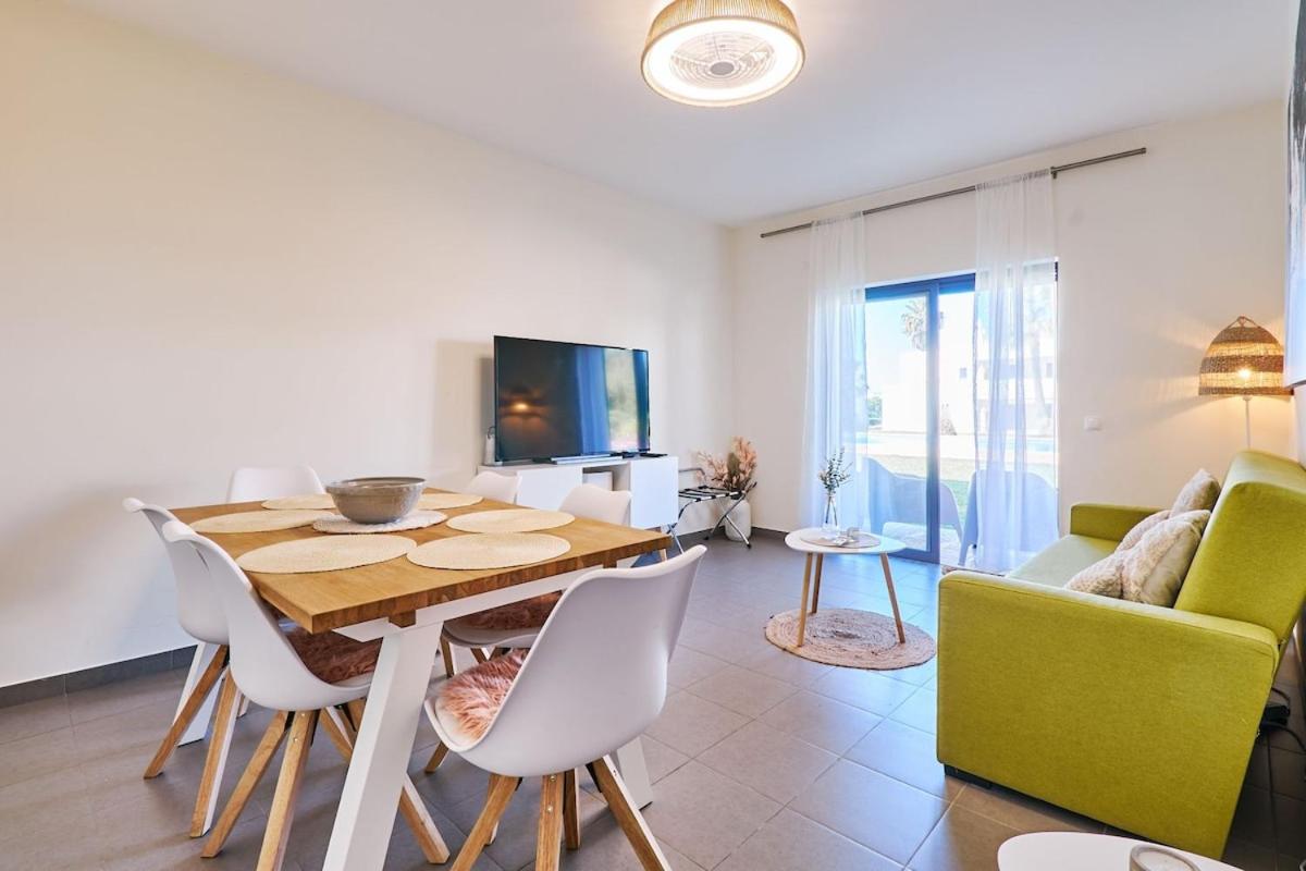 Apartment Marie mit Pool und Tennisplatz - B&B Pêra