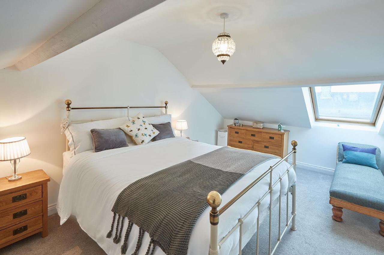 Saltburn Centre 3-Bed 3-Bath Apartment - B&B Saltburn-by-the-Sea