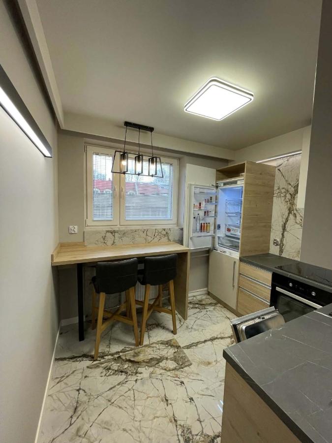 PrawieJakNaZamku - Apartament Osiedle 3 Maja - B&B Łańcut