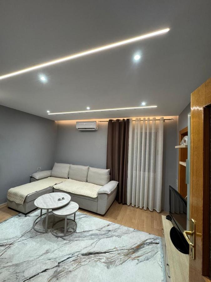 Emmi Appartment - Bed and Breakfast Shkodër