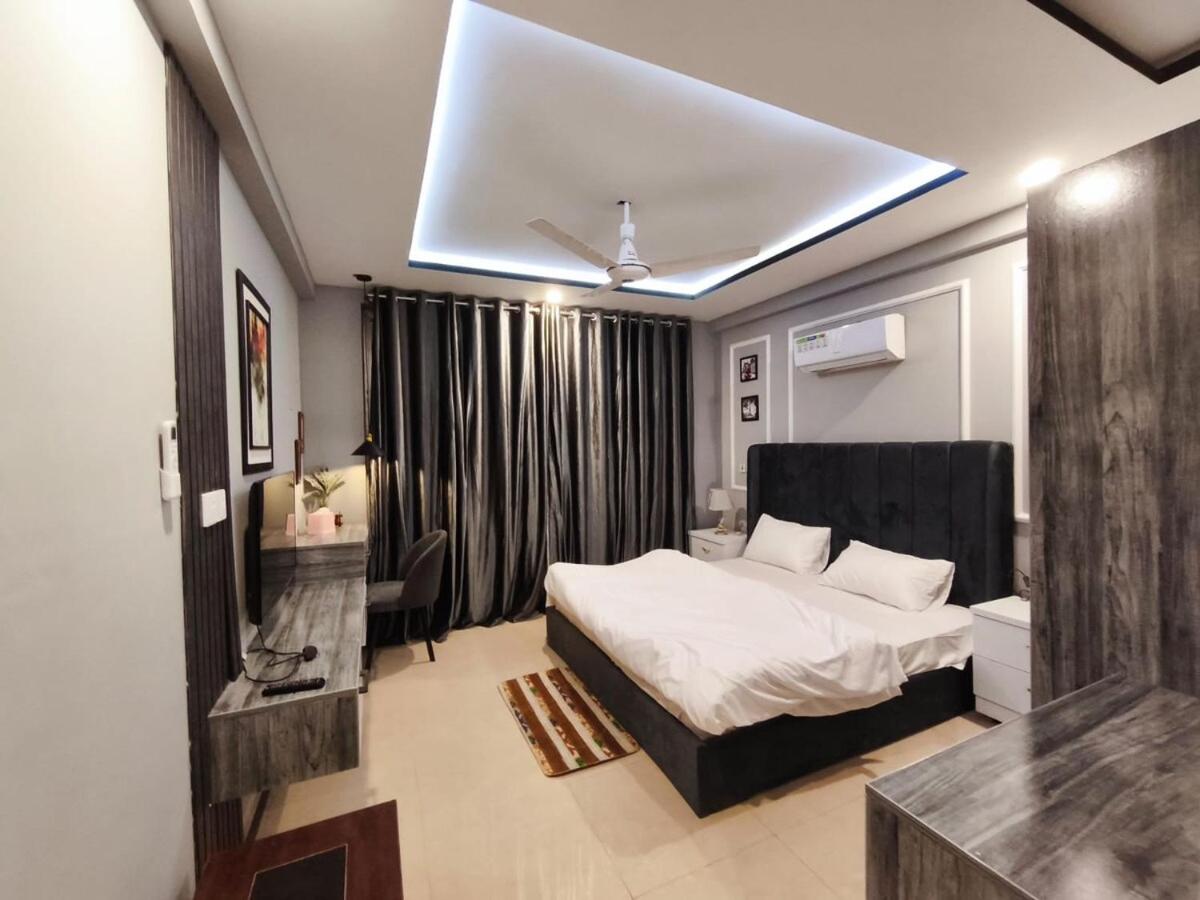 Studio Apartment with All Comforts - B&B Islamabad