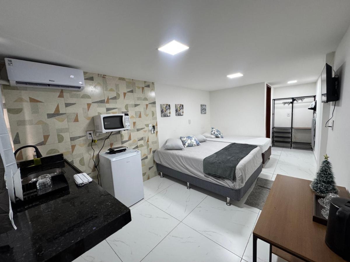 Loft 107 com Ar no bairro Muquiçaba, bem localizado para negócios e fácil acesso para todas as praias e montanhas da cidade - SEM vaga de garagem - B&B Guarapari
