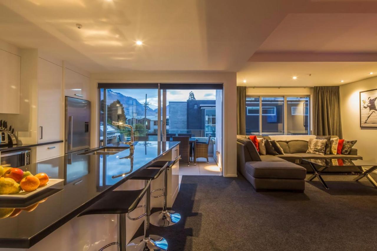 Central Queenstown Melbourne St Apartment - B&B Queenstown