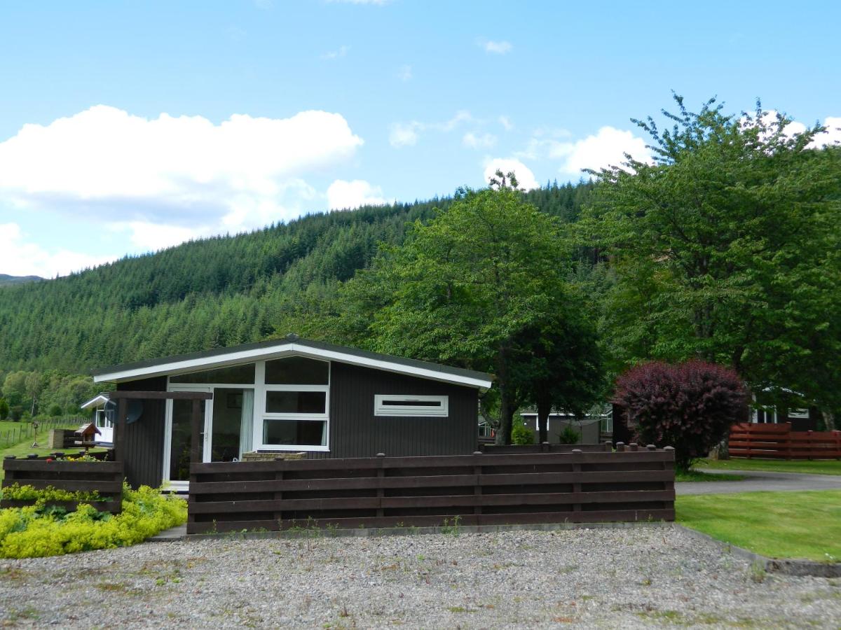 One-Bedroom Cabin