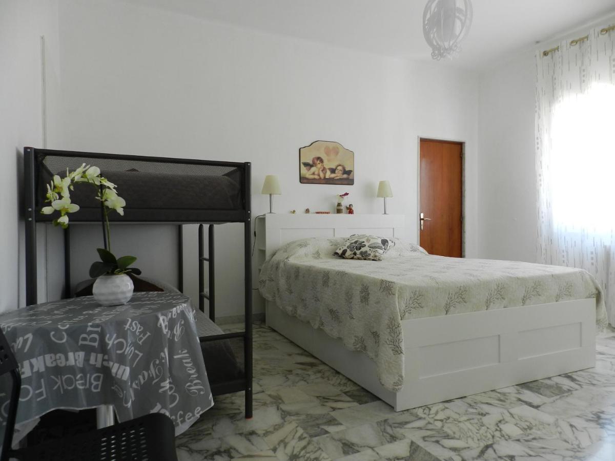 Vierbettzimmer mit eigenem Bad