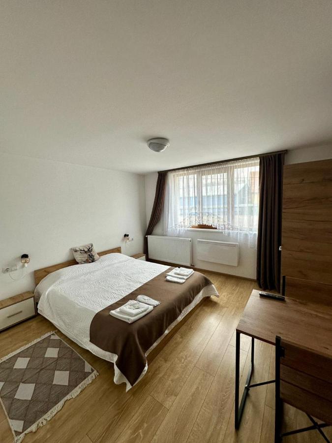 Double Room with Shared Bathroom