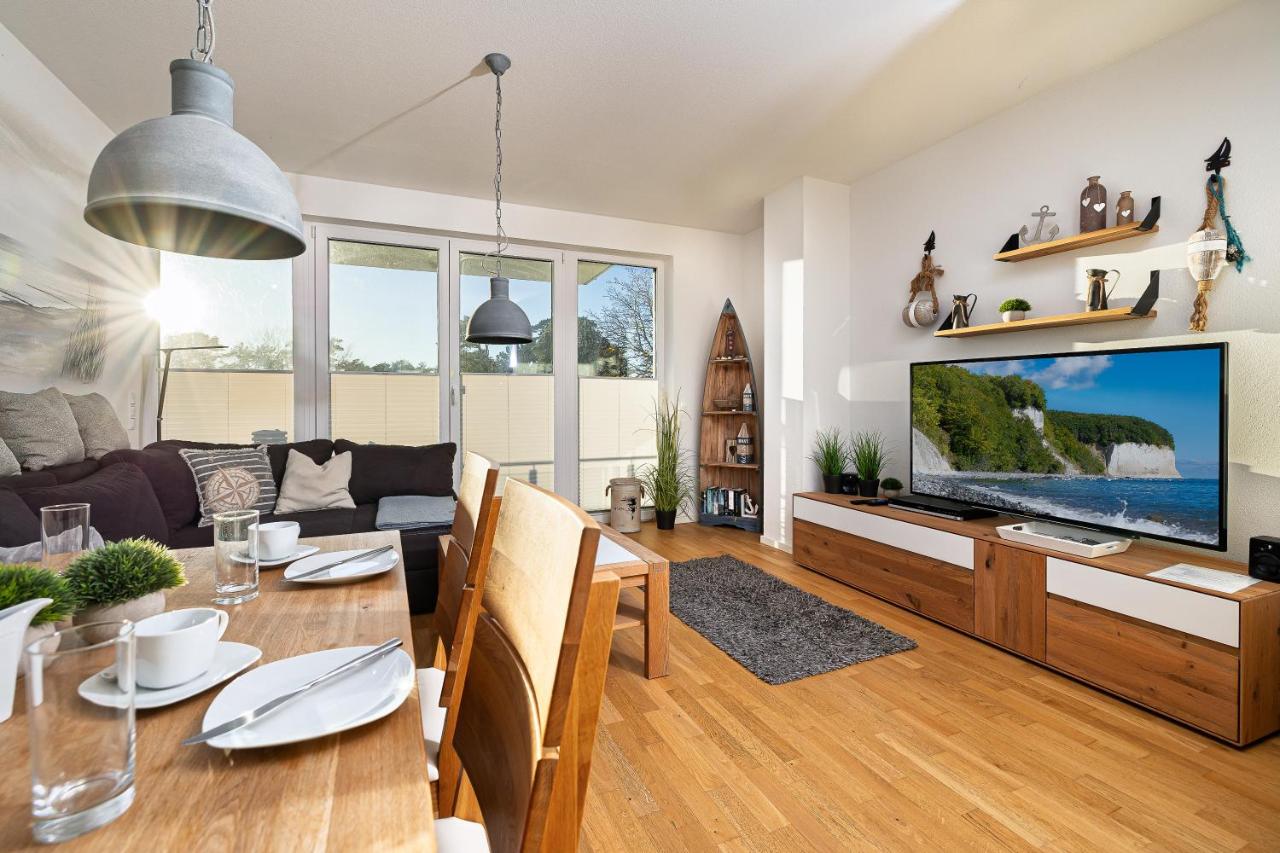 Ferienwohnung Sonnenterrasse - B&B Glowe