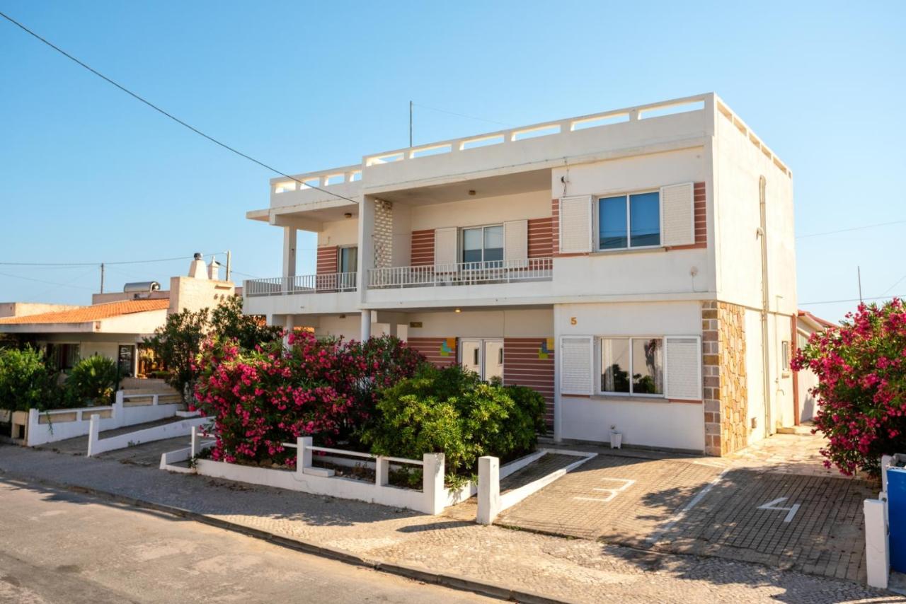 Blife Sonya private rooms at Faro beach - B&B Faro