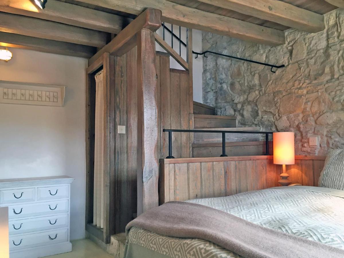 Studio - Split Level (Gatehouse)