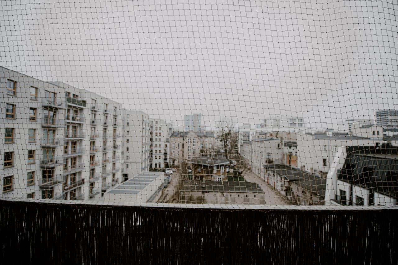 Metropolitan Apartment - Large, City Center & Parking - B&B Lodz