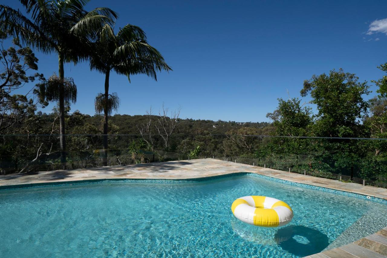 Garigal Retreat with Pool access - B&B Forestville