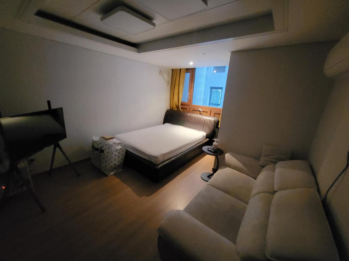 4-2431 #Gangnam Stn, 5-min #Yeoksam Stn, 3-min #OTT - Ferienwohnung Seoul