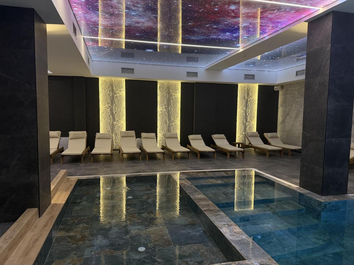 Squirrel Viewpoint Apartment Residence Hill B124 - Ferienwohnung Kopaonik