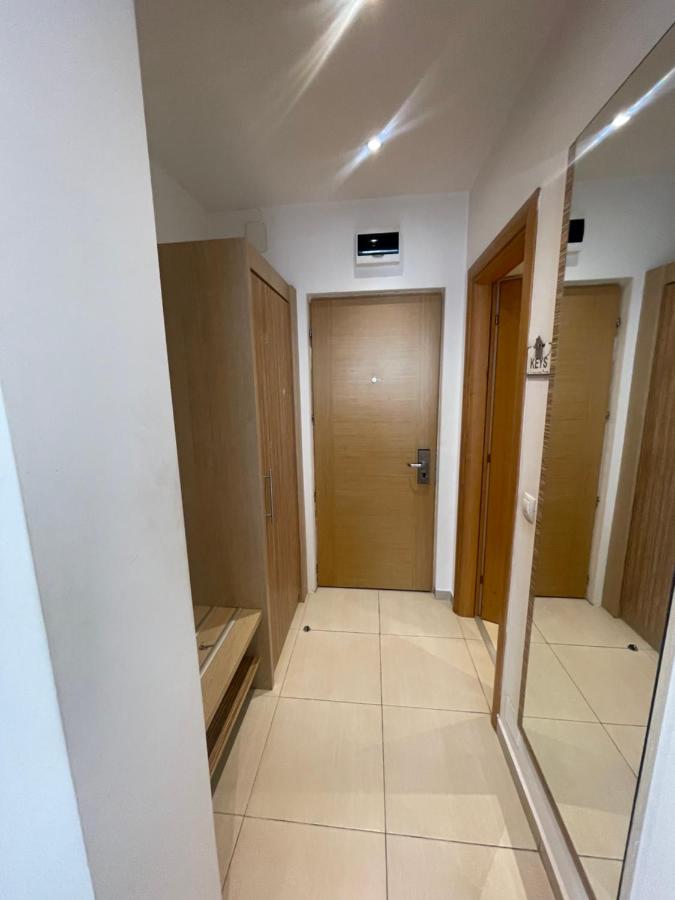 Marisah Rin Residence #2 - B&B Otopeni