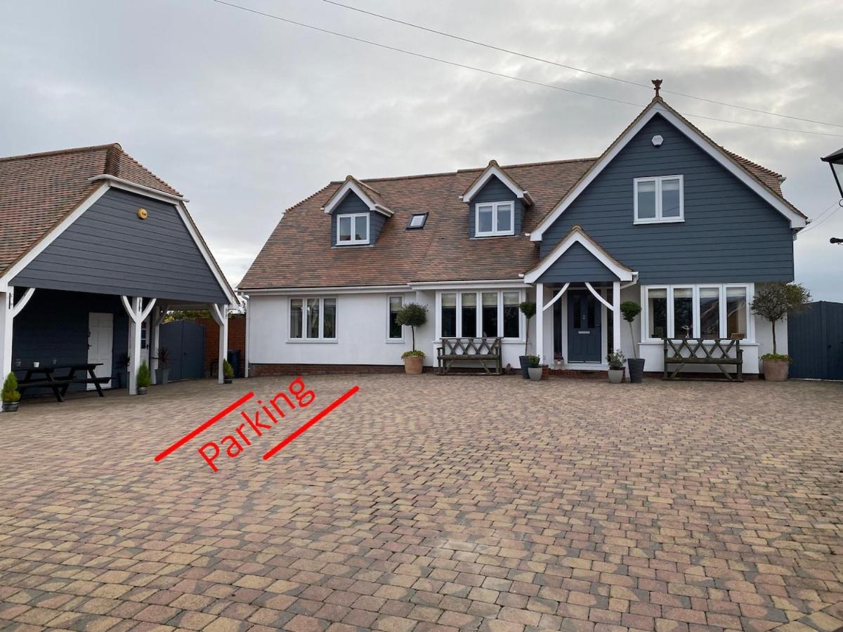 Studio Apartment with parking and 15 to 20 min walk to beach and town - Chambres d'hôtes Whitstable