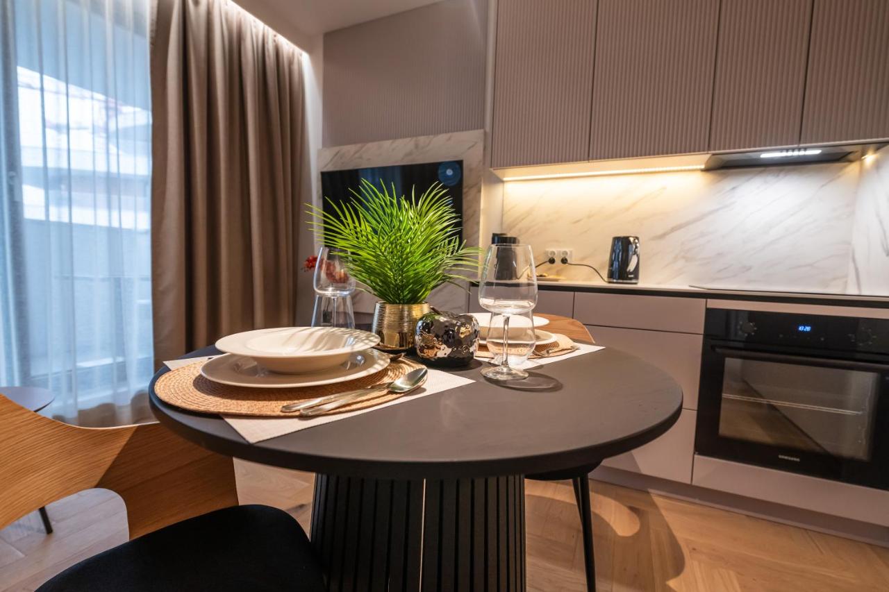 Clermont Apartment by Cracovia Prime - Ferienwohnung Krakau