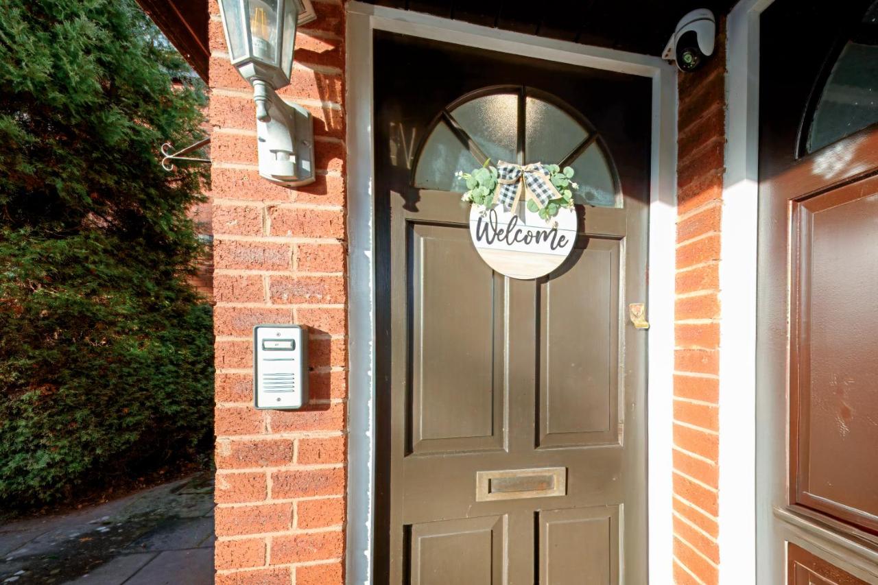 2 Bed Apt Close To City Centre With Free Parking - Ferienwohnung Birmingham