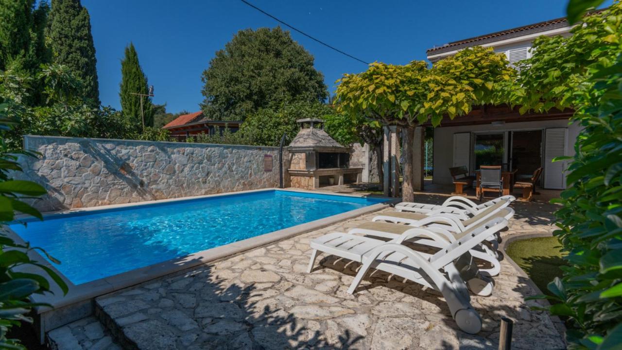 Villa Mihael-Makarska by Villas Guide - B&B Donji Vinjani