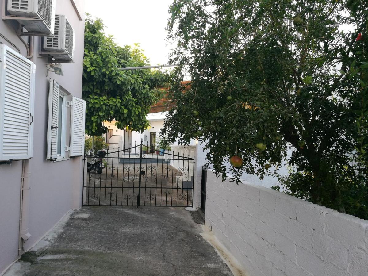 Pension Annoula - B&B Archangelos