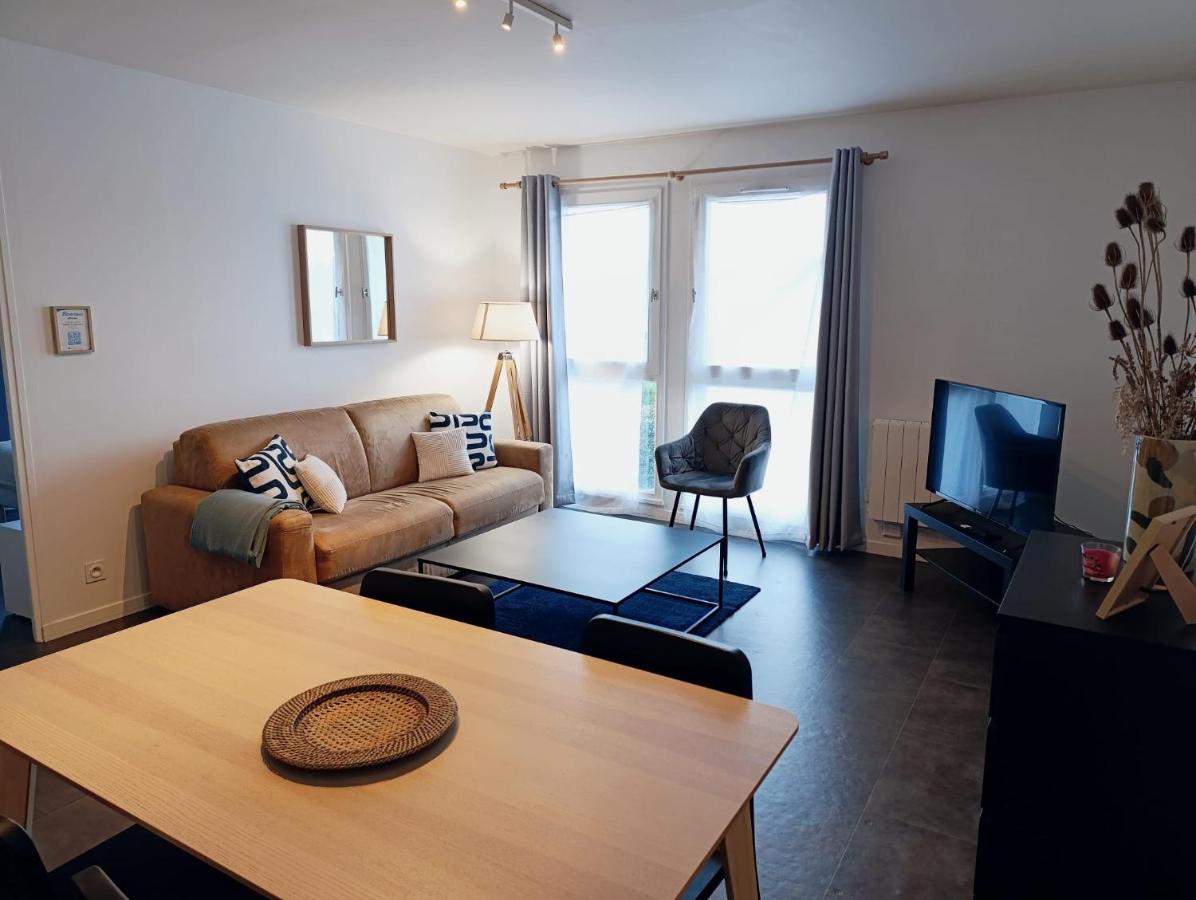 Coeur Courrouze - Appartement 2 chambres avec parking - B&B Rennes