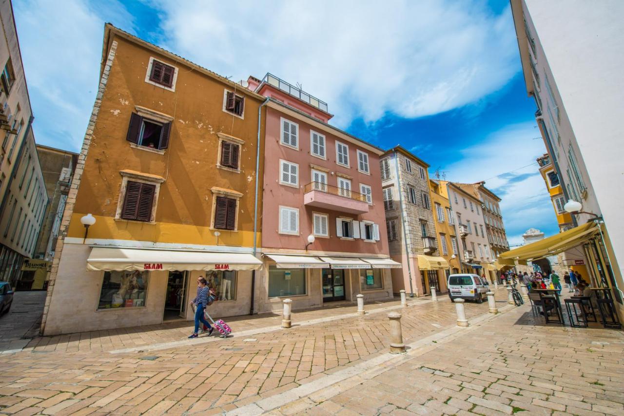 Accommodation Piazzetta Marina - B&B Zadar