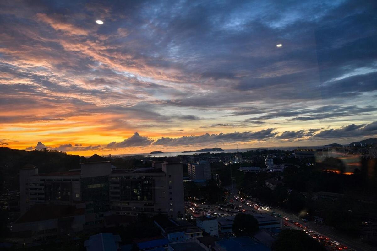 Vertro 11 Two-Bedrooms Free 1 Parking - Ferienwohnung Kota Kinabalu
