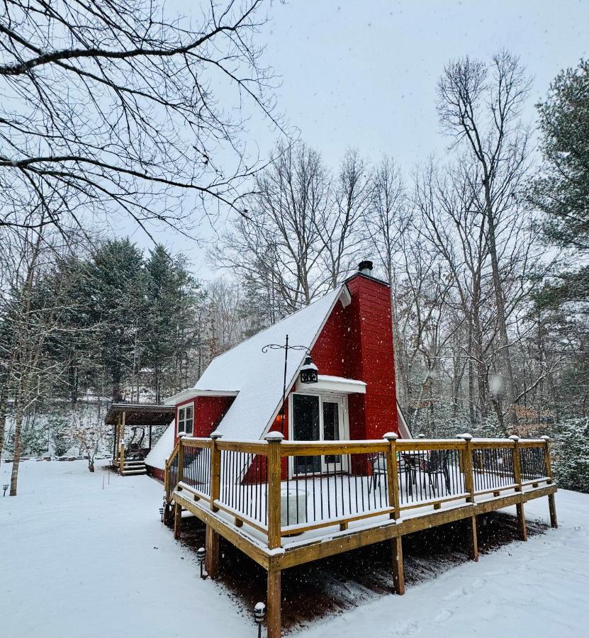 Two Cedars House - Bed and Breakfast Morganton