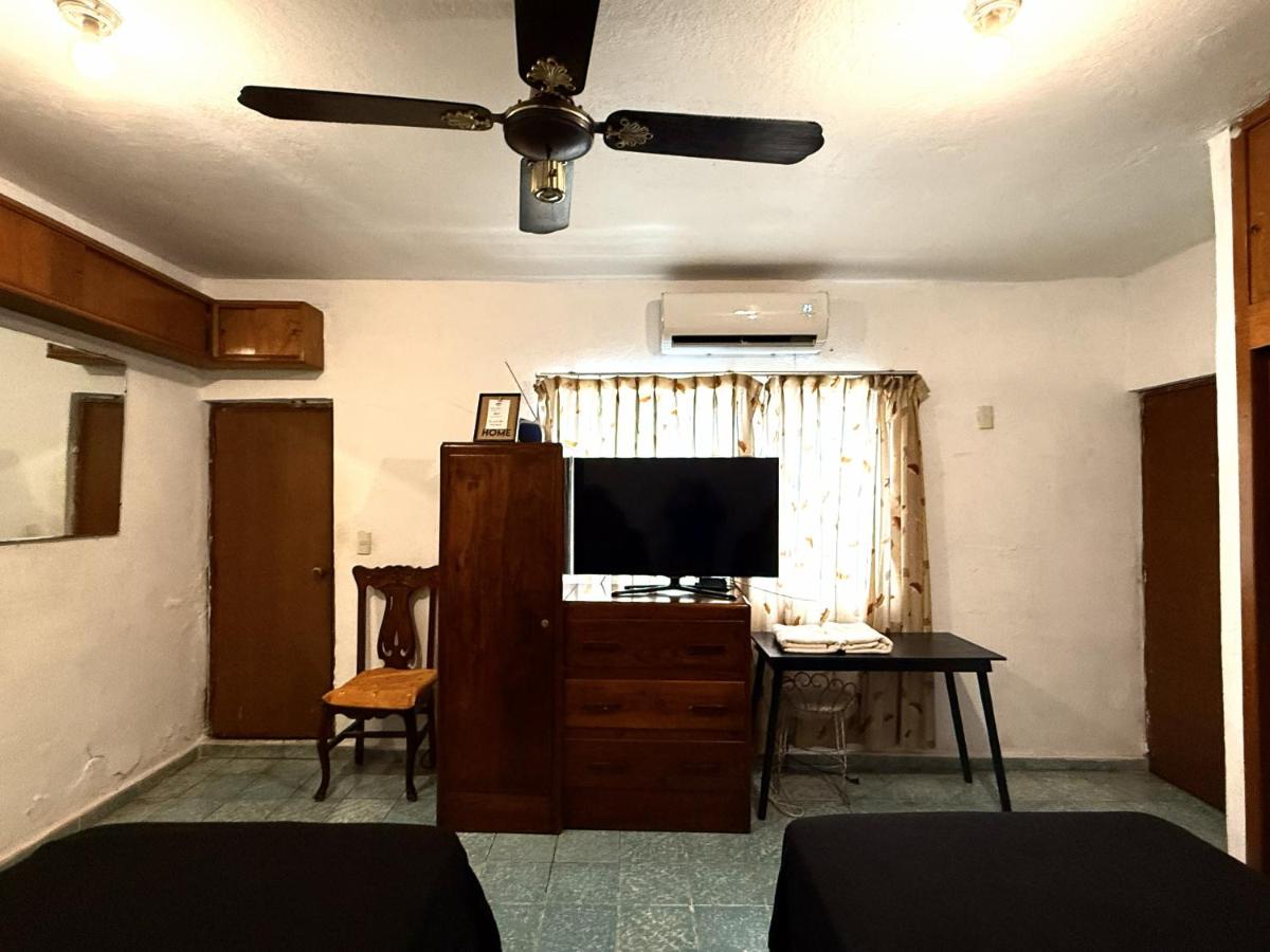 Acogedora habitación en excelente ubicación - B&B Mazatlán