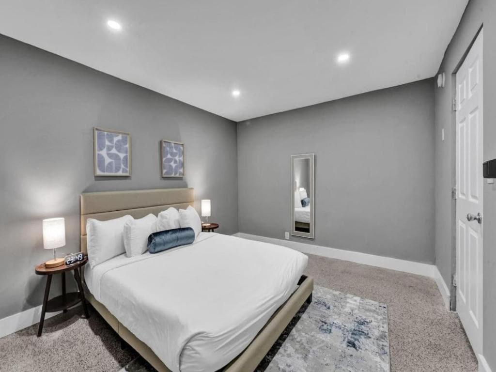 Coastal Charm Cozy 1BR Retreat near Pompano - Bed and Breakfast Pompano Beach