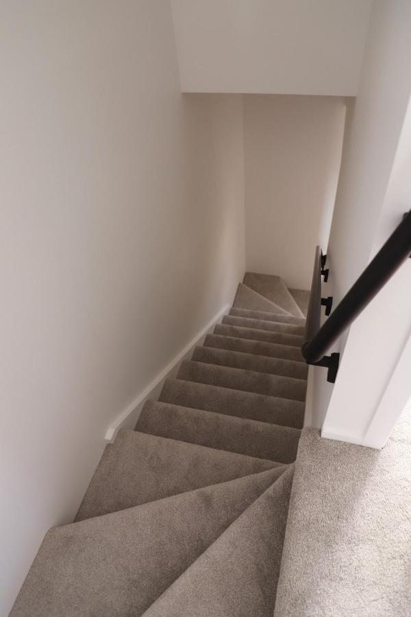 Brand New 2Bed2Bath By Playground Near Town Centre - B&B Rolleston
