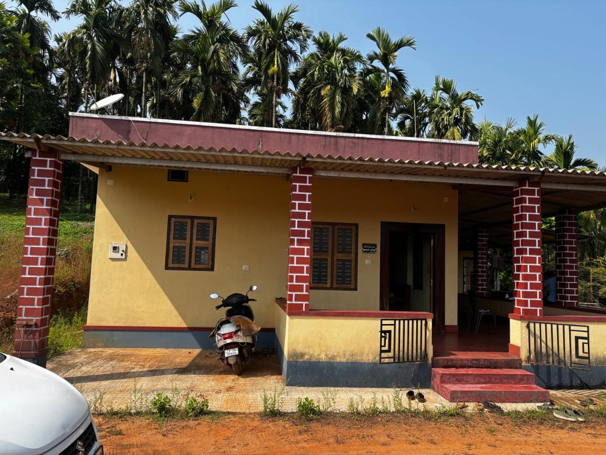 Homestay near Dharmastala temple - B&B Nāvūru