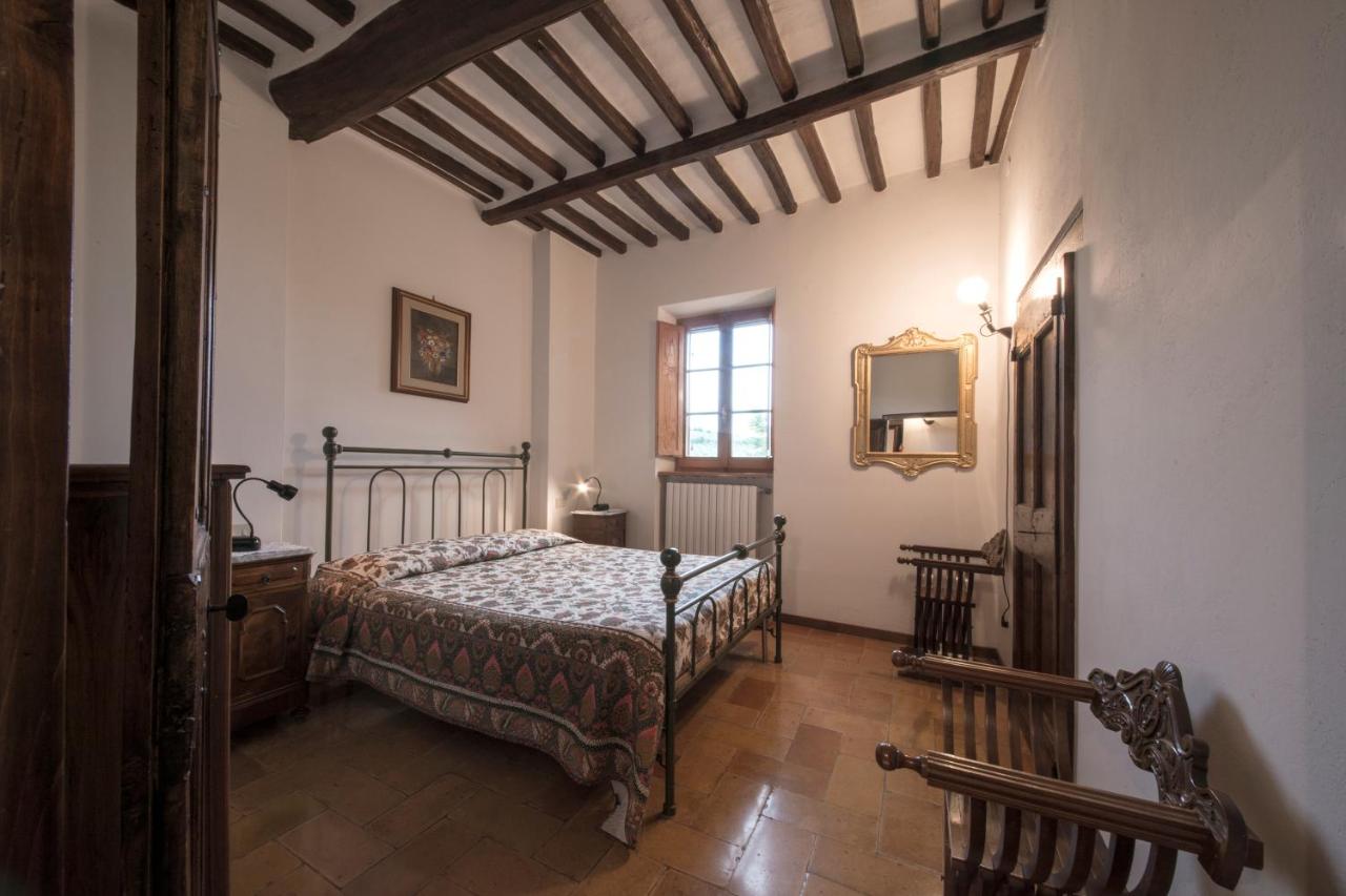 One-Bedroom Apartment with Terrace