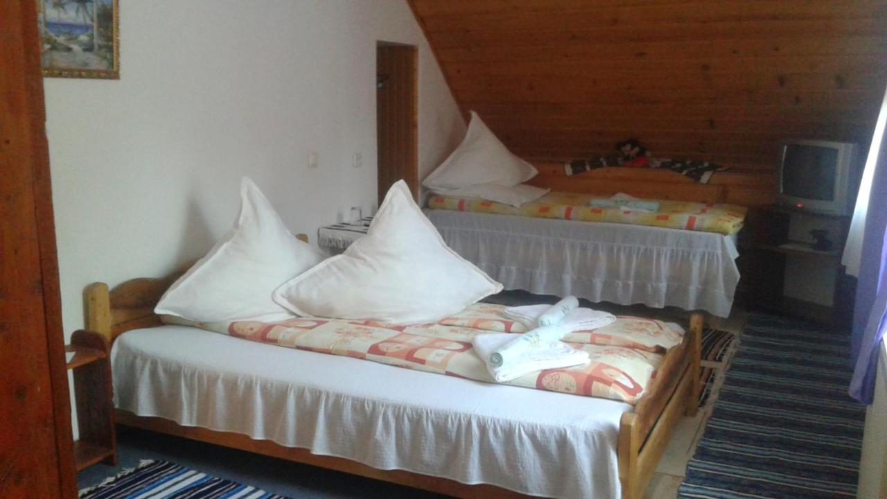 Triple Room with Bathroom
