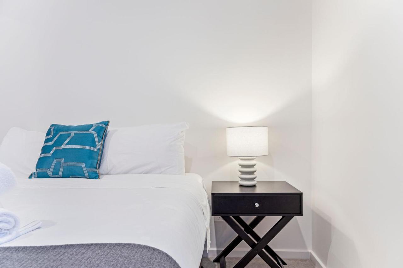 FREE Parking Modern 2 bedroom Apt for Family - B&B Sídney