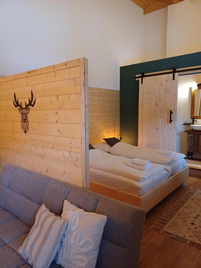 Studio met Kingsize Bed