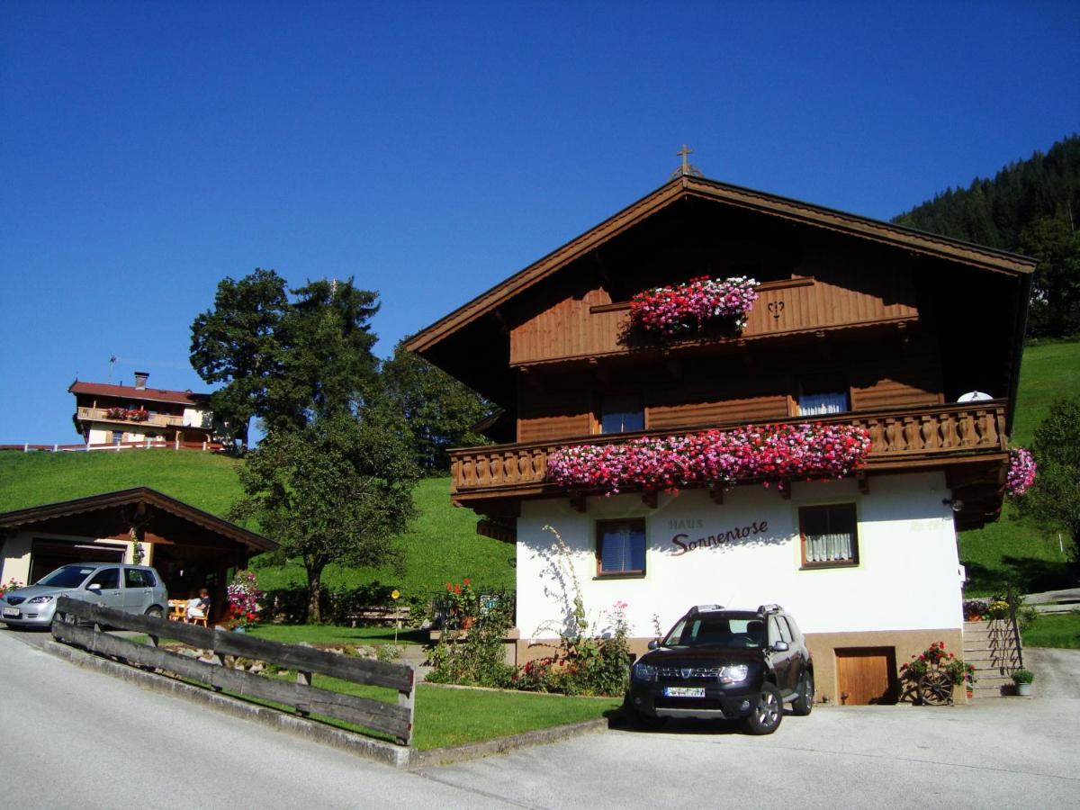 B&B Oberau - Haus Sonnenrose - Bed and Breakfast Oberau