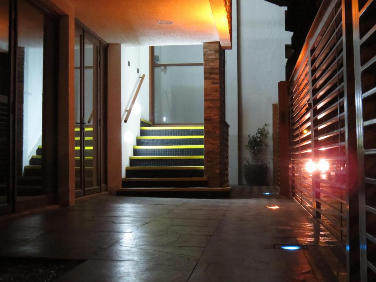 Apart Hotel Uman - B&B