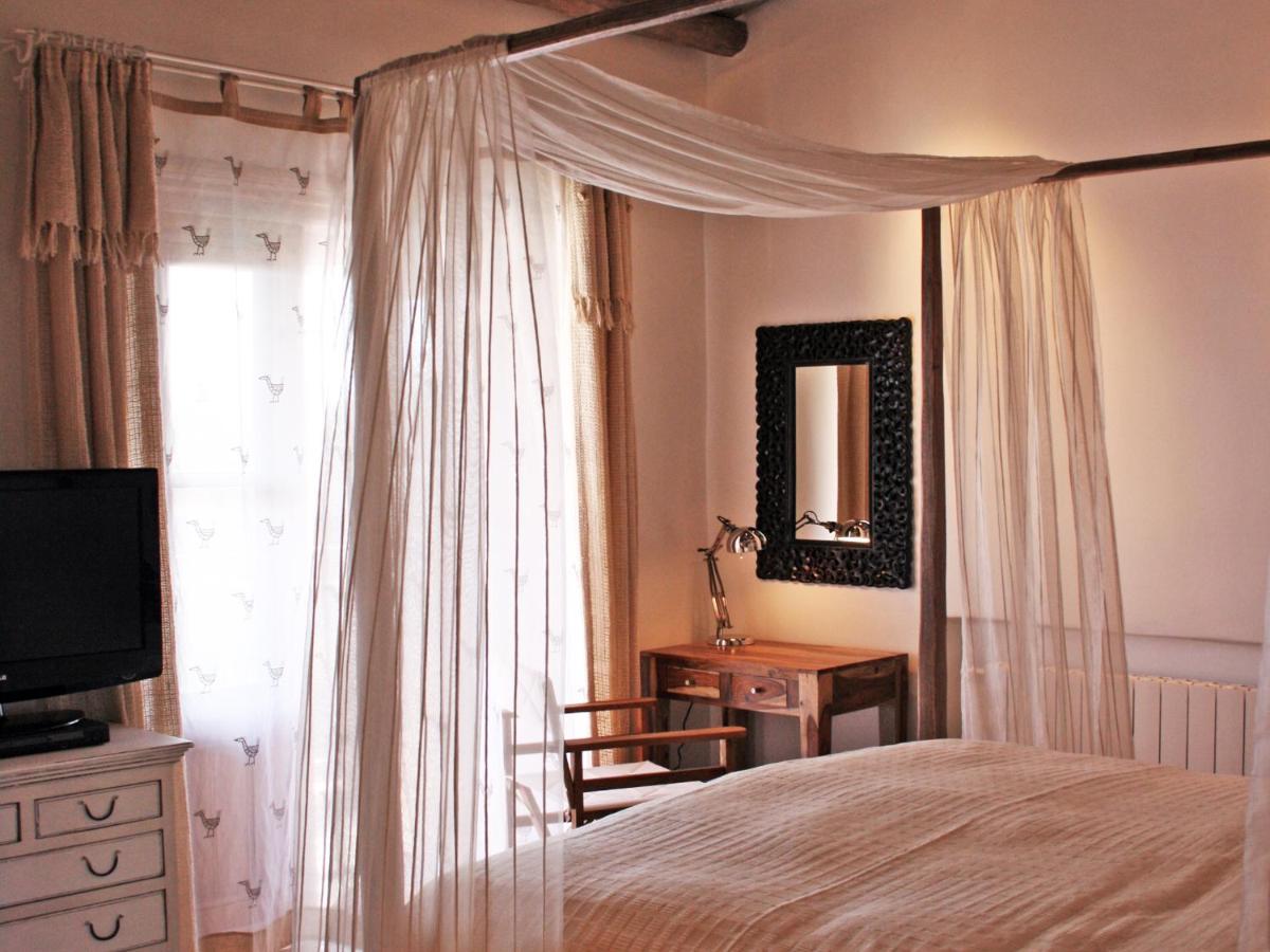 Double Room with Balcony & Pool View (Walnut)