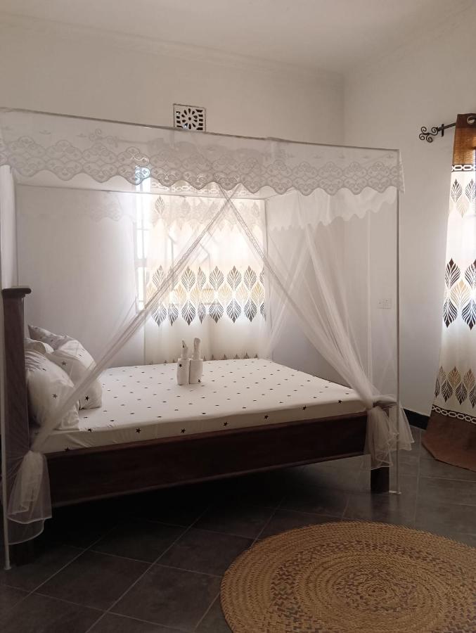 Zebra Homestay - B&B Mto wa Mbu