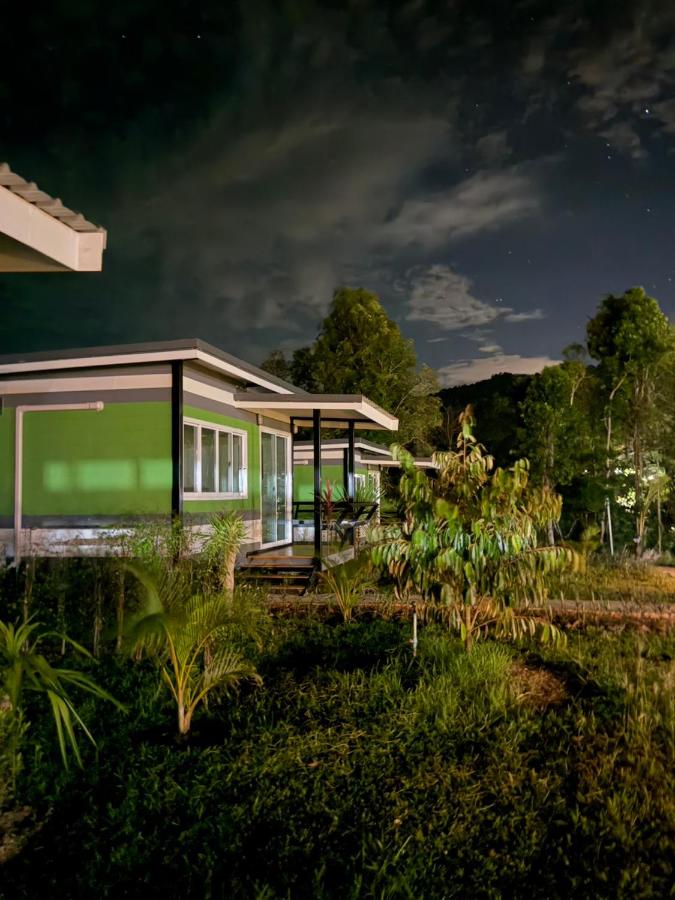 Greenview Room and Restaurant - B&B Ko Yao